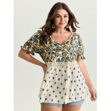 Floral Print Lace Neckline Flowy Blouse